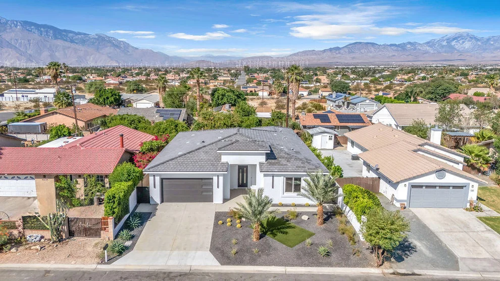 Unit for sale at 15483 Avenida Atezada, Desert Hot Springs, CA 92240