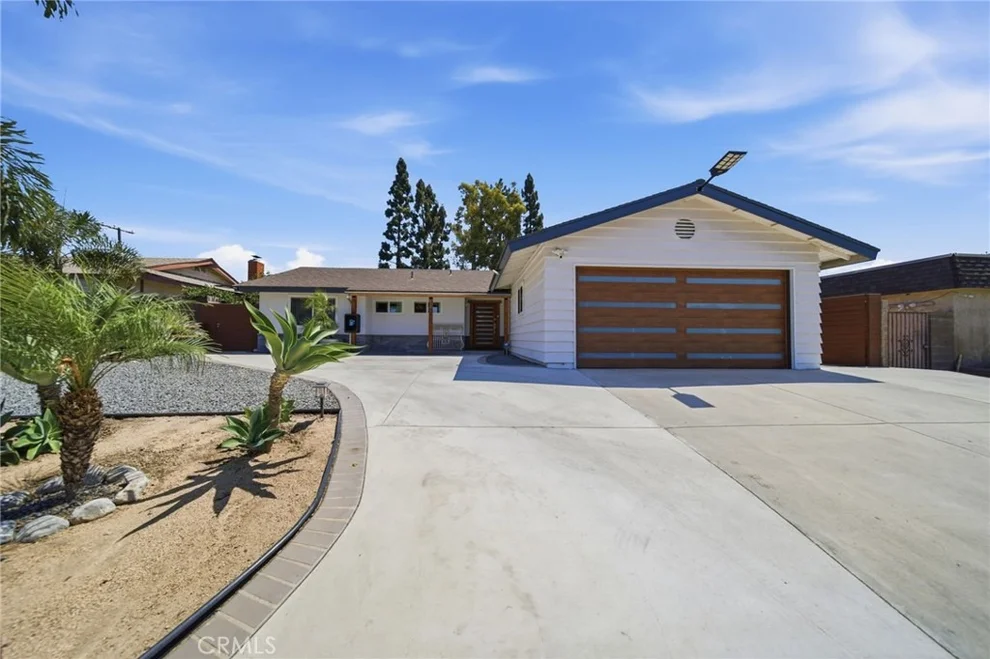 Unit for sale at 14762 Carfax, Tustin, CA 92780