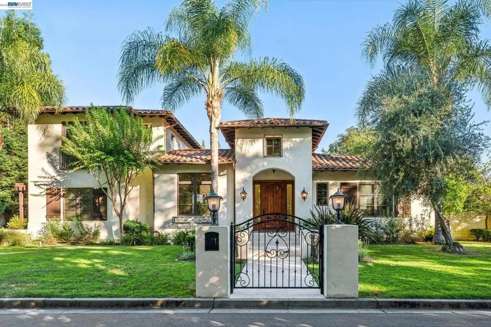 Unit for sale at 1439 Vine Ln, Alamo, CA 94507