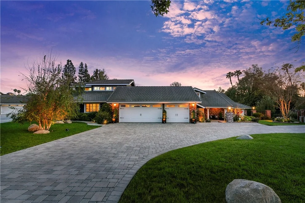 Unit for sale at 312 W Las Palmas Drive, Fullerton, CA 92835