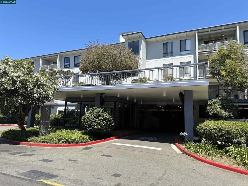 Unit for sale at 8 Commodore Drive, Emeryville, CA 94608