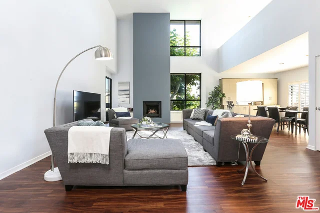 Unit for sale at 814 AMHERST Avenue, Los Angeles, CA 90049