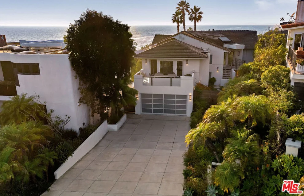 Unit for sale at 31558 Victoria Point Road, Malibu, CA 90265