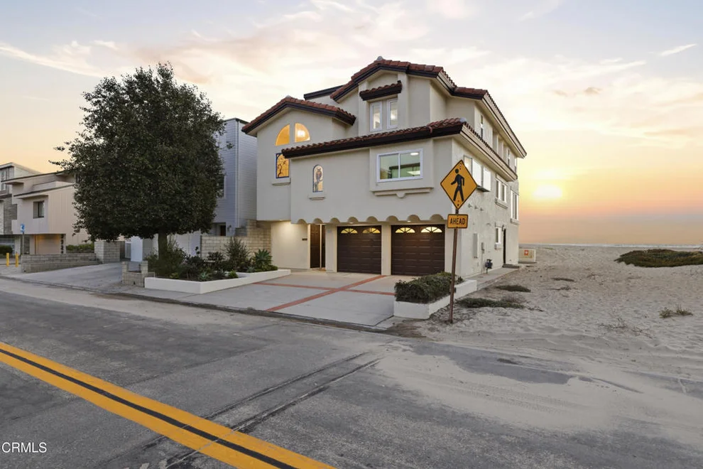 Unit for sale at 3933 Ocean Drive, Oxnard, CA 93035