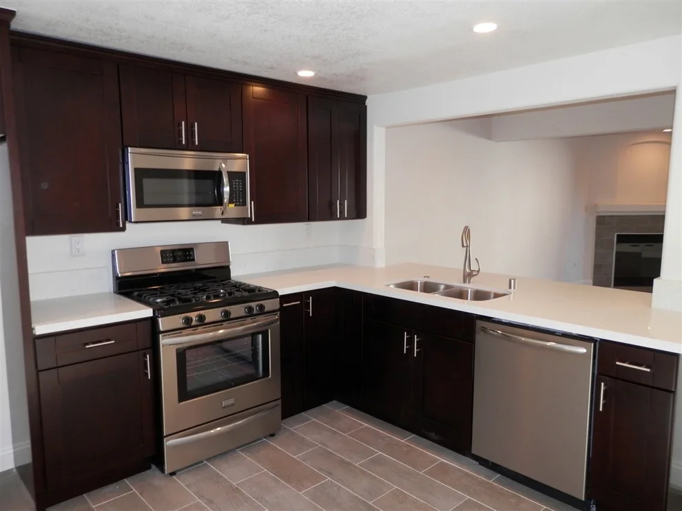 Unit for sale at 190 Bautista Ct, Oceanside, CA 92057