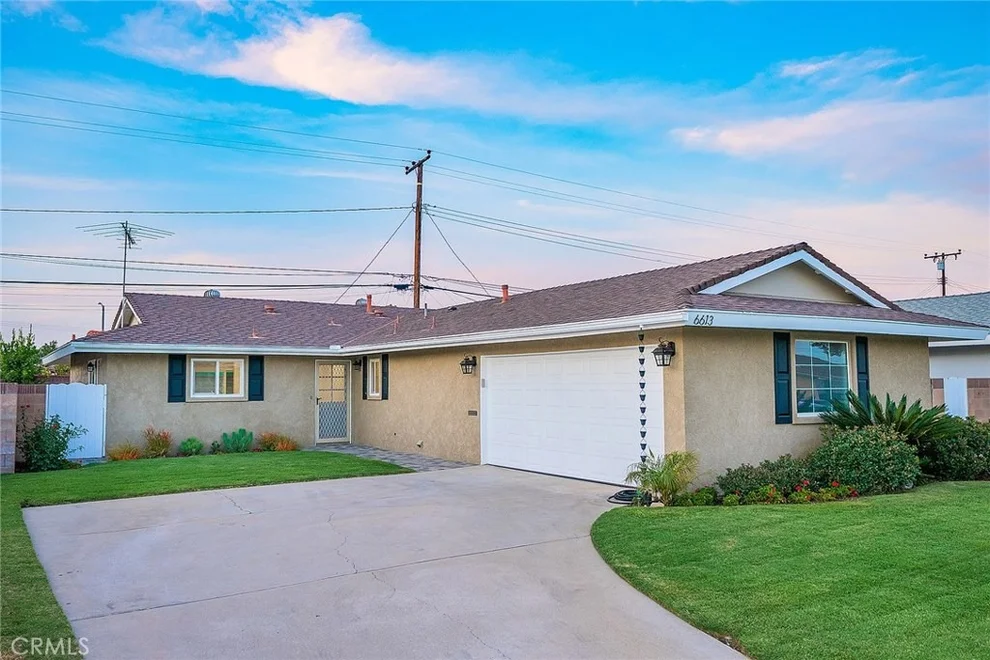 Unit for sale at 6613 Michelson Street, Lakewood, CA 90713