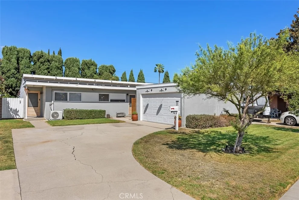 Unit for sale at 9925 Rutland Avenue, Whittier, CA 90605