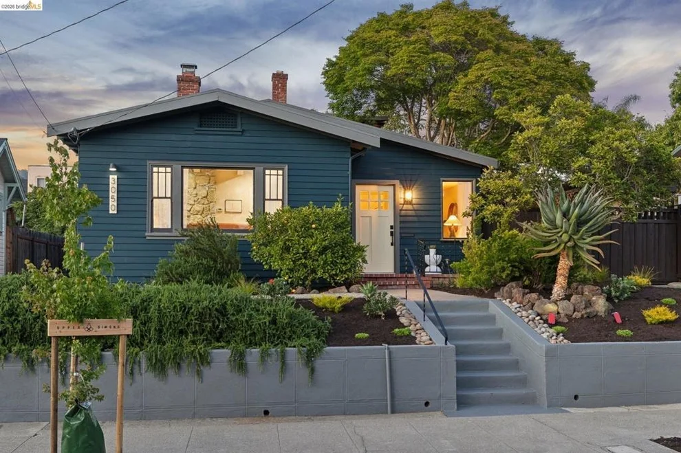 Unit for sale at 3050 California St, Oakland, CA 94602