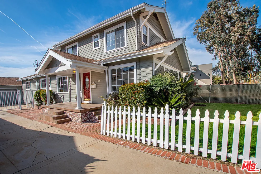 Unit for sale at 1537 Wellesley Avenue, Los Angeles, CA 90025