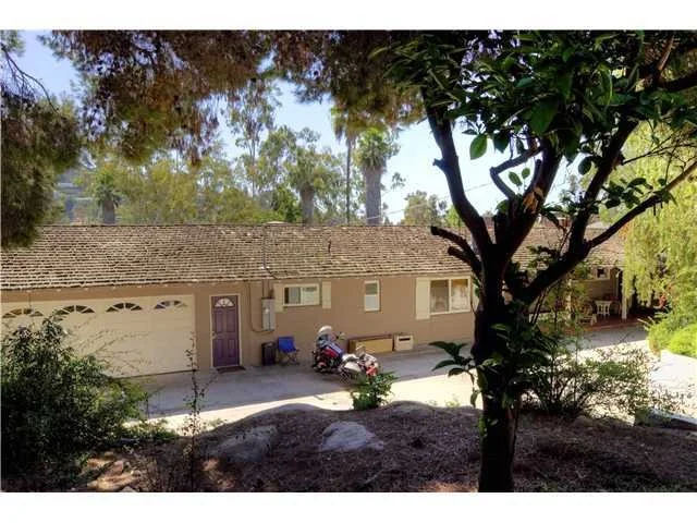Unit for sale at 9865 Edgelake Drive, La Mesa, CA 91941