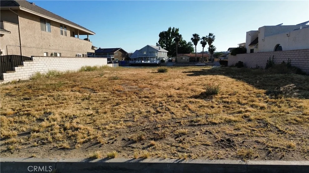 Unit for sale at 13480 Sea Gull Drive, Victorville, CA 92395