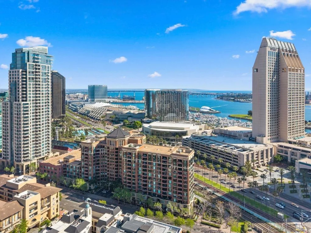 Unit for sale at 500 W Harbor Dr, San Diego, CA 92101