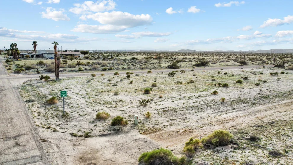 Unit for sale at 1552 Nile Drive, Thermal, CA 92274