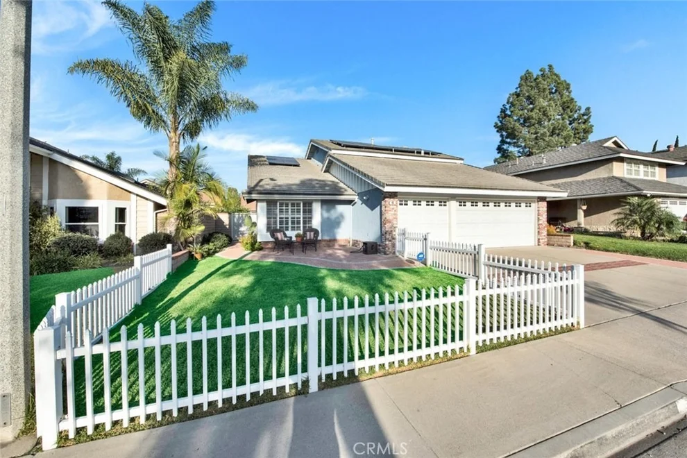 Unit for sale at 5 Yorktown, Irvine, CA 92620