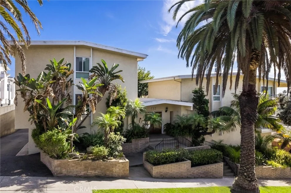 Unit for sale at 538 Avenue A, Redondo Beach, CA 90277
