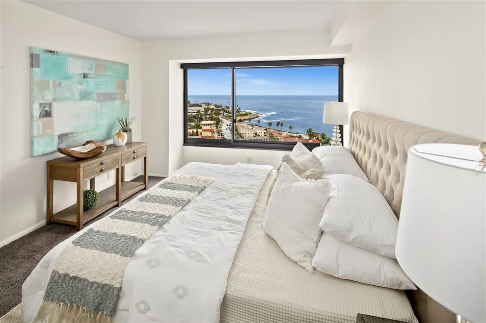 Unit for sale at 939 Coast Blvd, La Jolla, CA 92037