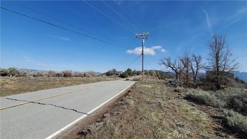 Unit for sale at 25041 Jacaranda Drive, Tehachapi, CA 93561