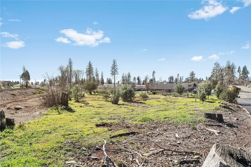 Unit for sale at 1030 Bille Road, Paradise, CA 95969