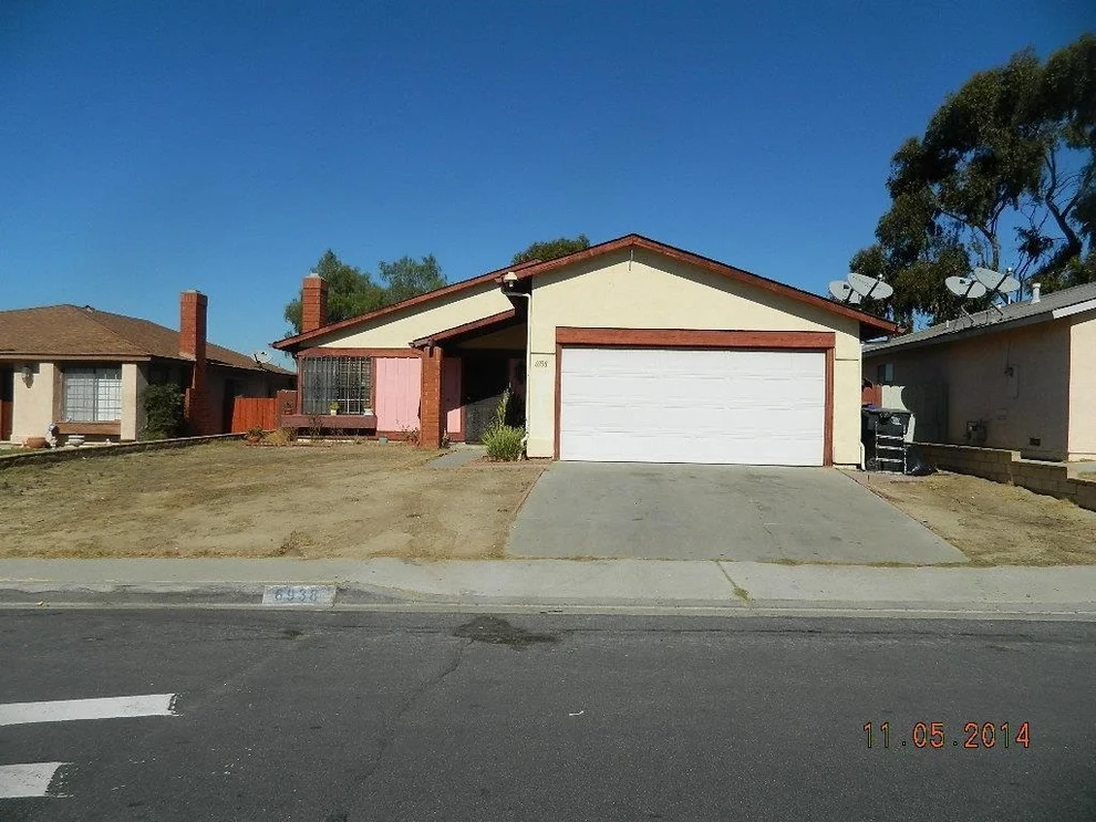 Unit for sale at 6938 Bullock Dr, San Diego, CA 92114