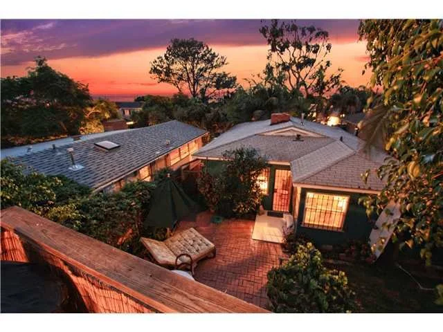 Unit for sale at 5559 Beaumont Avenue, La Jolla, CA 92037
