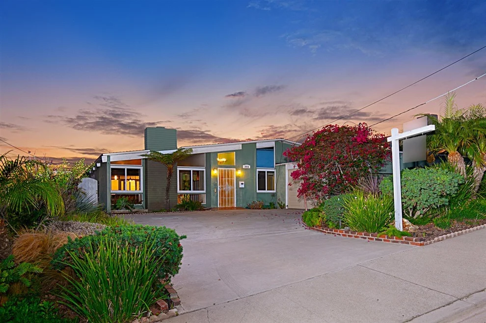 Unit for sale at 5076 San Aquario Drive, San Diego, CA 92109