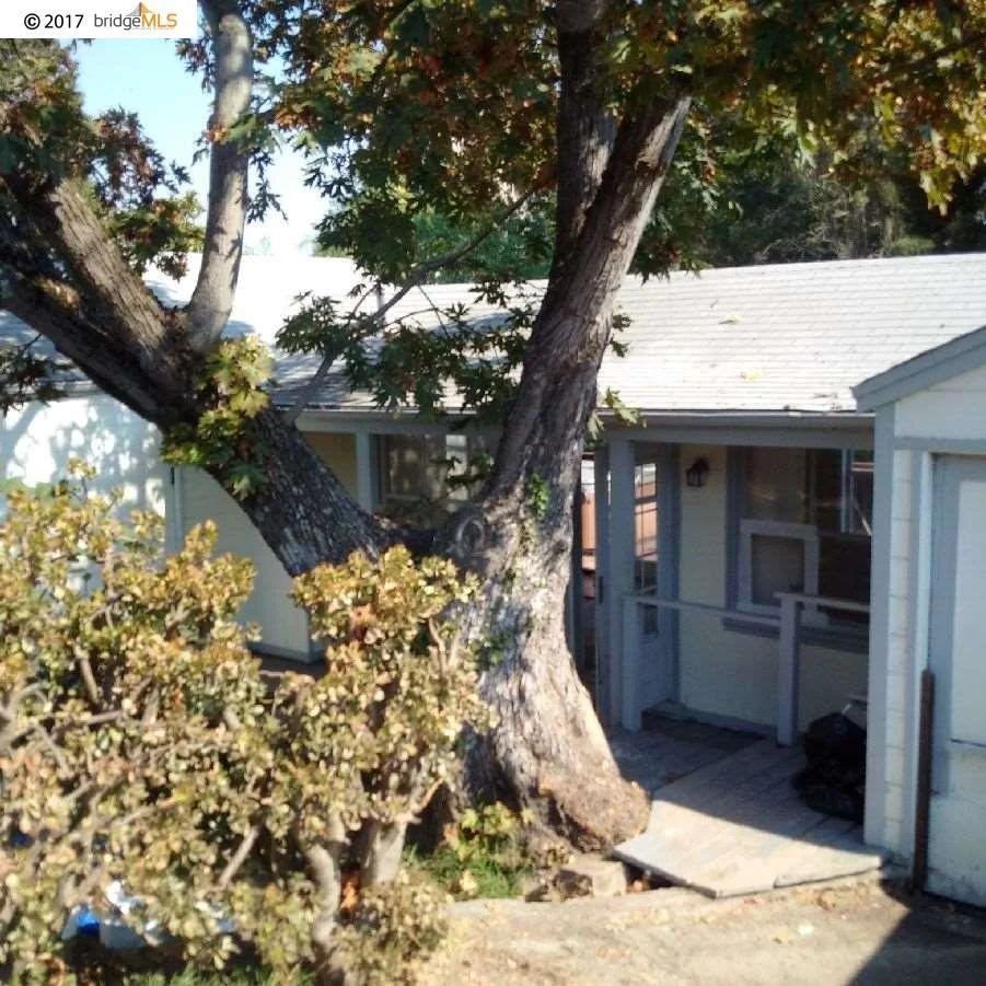 Unit for sale at 748 Santa Maria Rd, El Sobrante, CA 94803