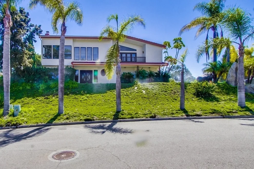 Unit for sale at 1905 Leucadia Scenic Ct, Encinitas, CA 92024