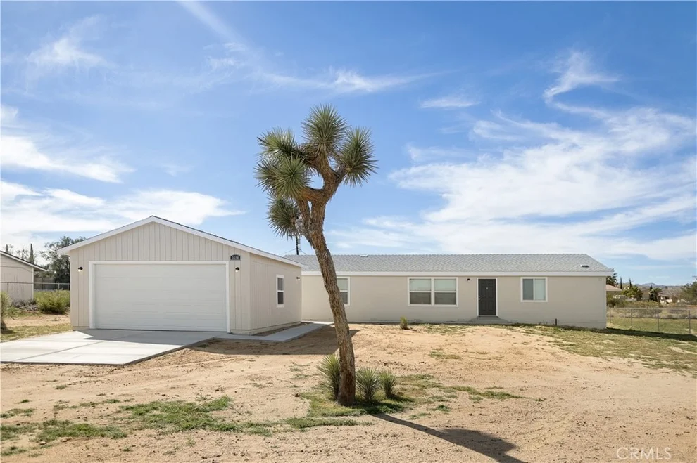 Unit for sale at 3614 Surrey Avenue, Yucca Valley, CA 92284