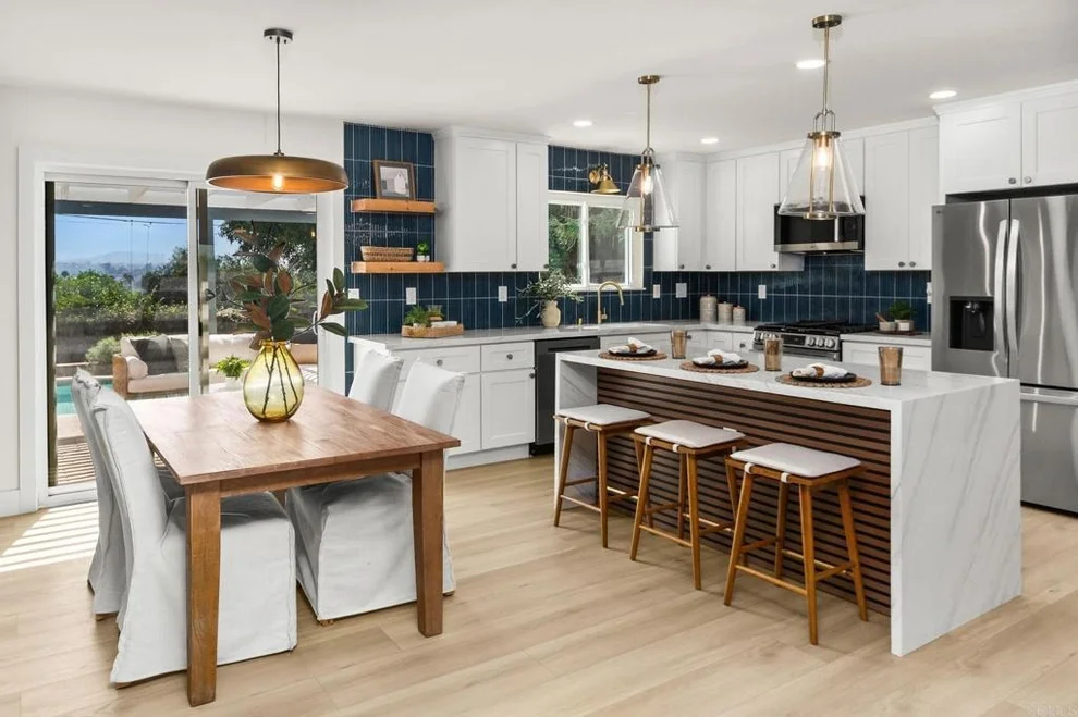 Unit for sale at 925 Maryland Drive, Vista, CA 92083
