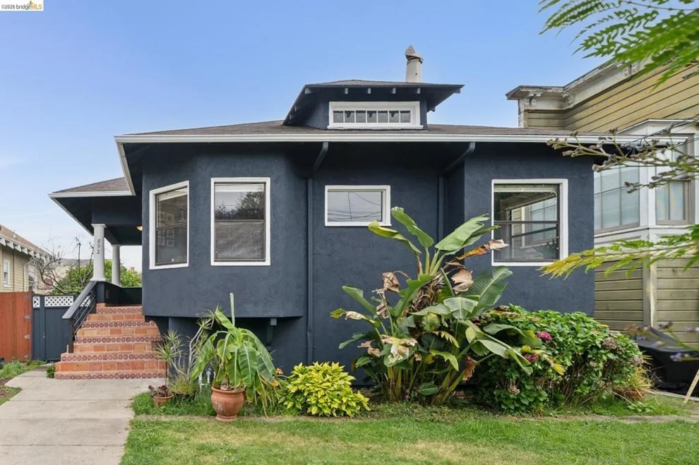 Unit for sale at 892 Laurel Street, Alameda, CA 94501