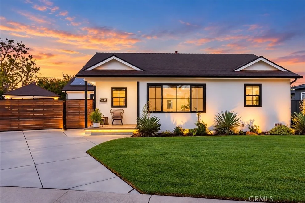 Unit for sale at 5442 E Walkerton Street, Long Beach, CA 90808