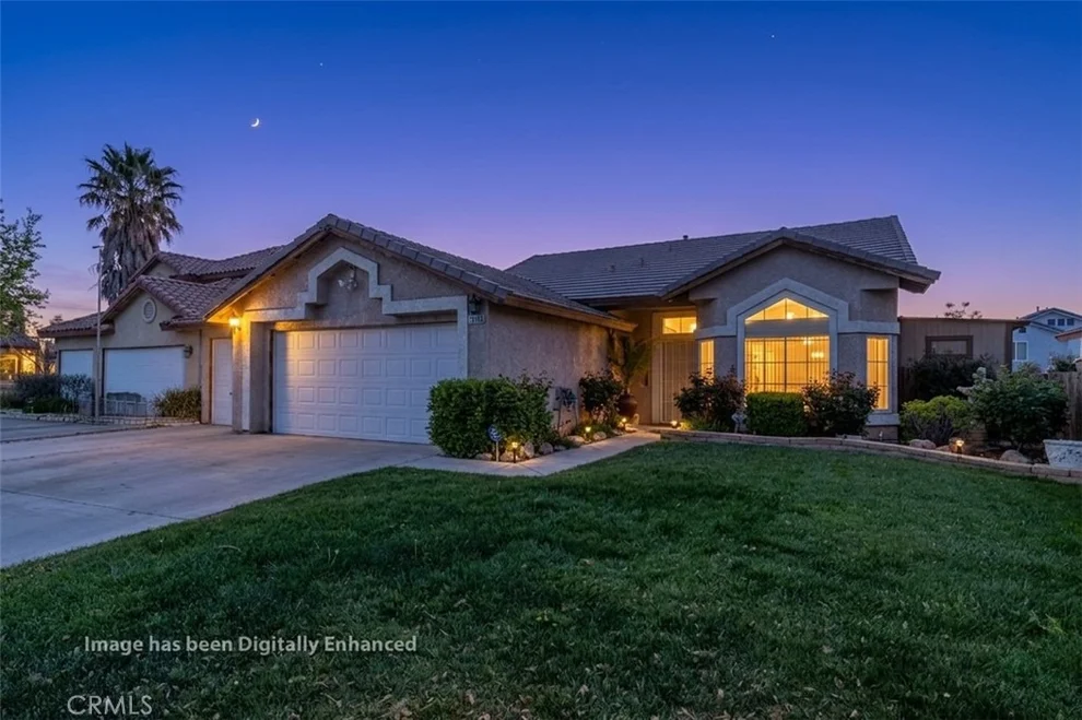 Unit for sale at 13280 Viejo, Victorville, CA 92392