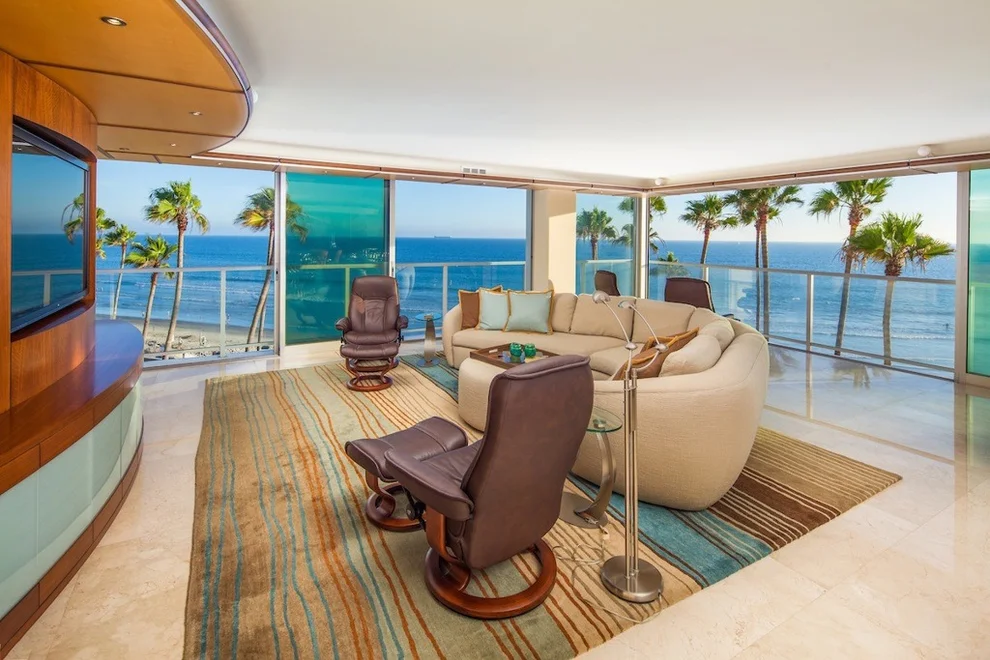Unit for sale at 1780 Avenida Del Mundo, Coronado, CA 92118