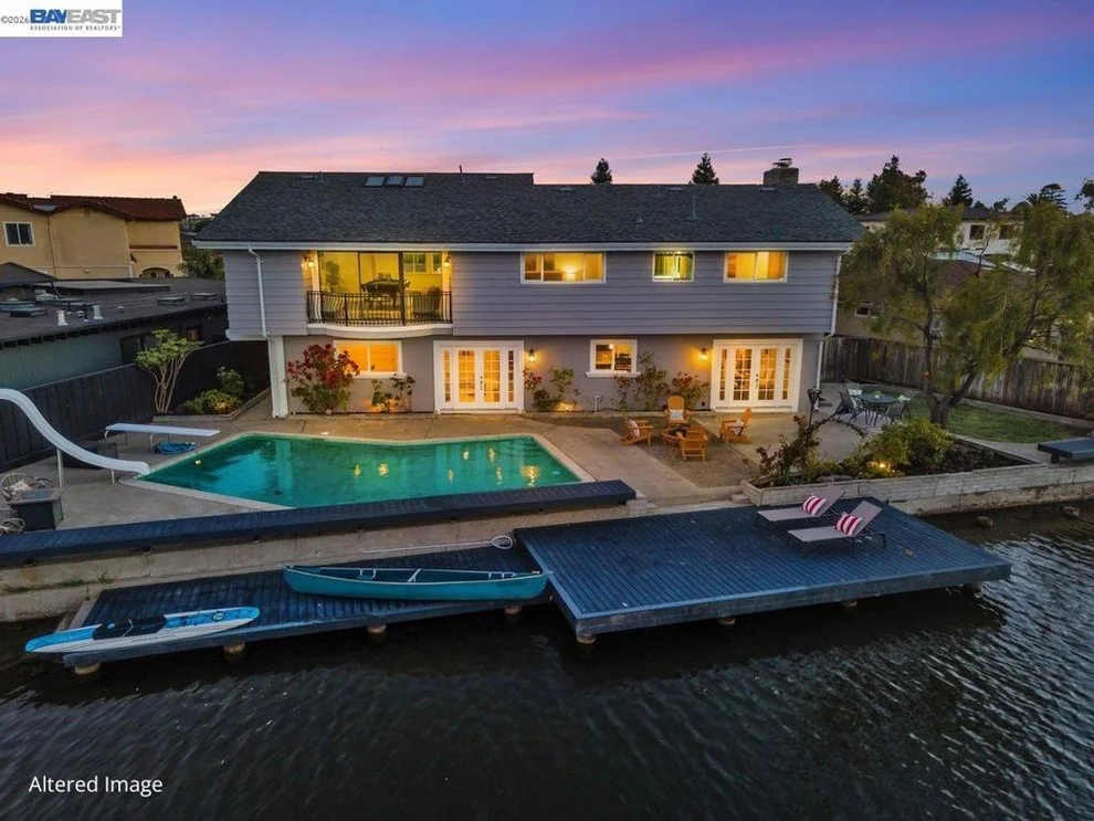 Unit for sale at 612 Fortress Isle, Alameda, CA 94501