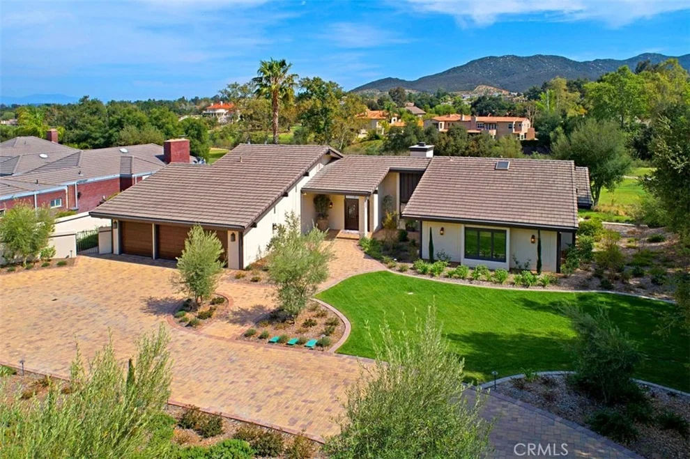 Unit for sale at 22339 Bear Creek Drive N, Murrieta, CA 92562