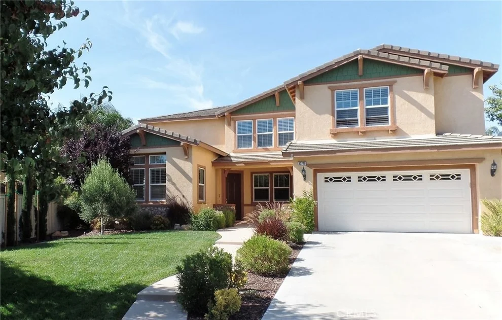 Unit for sale at 32778 Bijan Court, Temecula, CA 92592