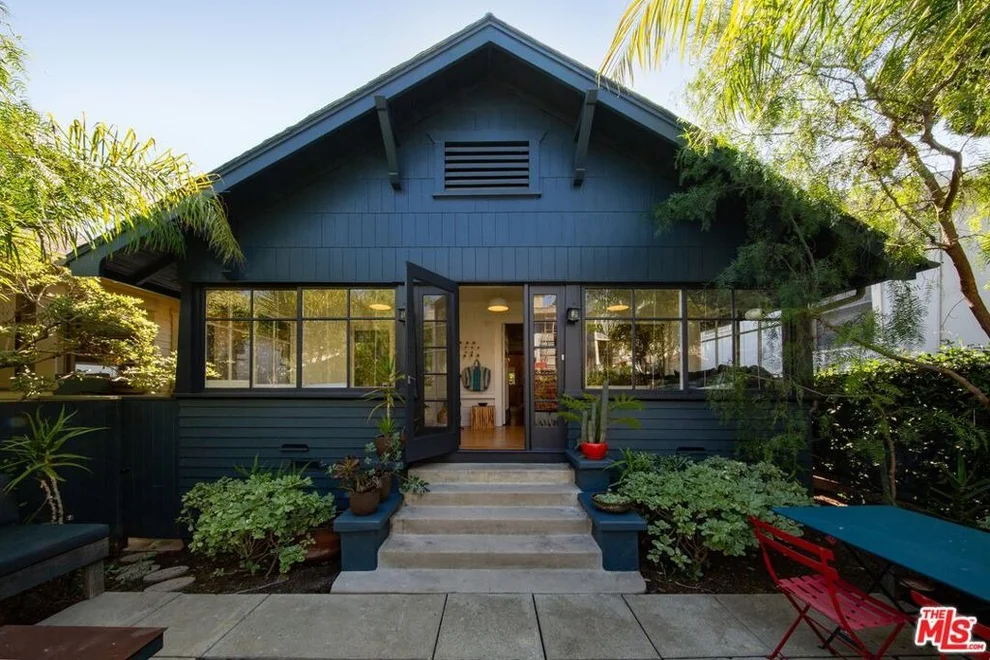 Unit for sale at 128 Park Place, Los Angeles, CA 90291