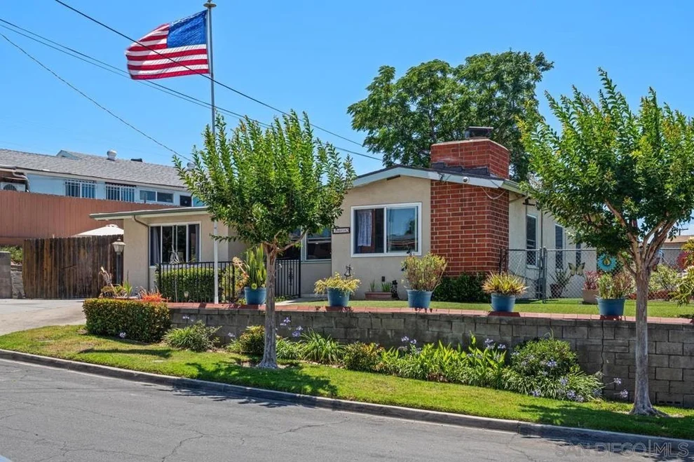 Unit for sale at 3412 Hasty, San Diego, CA 92115