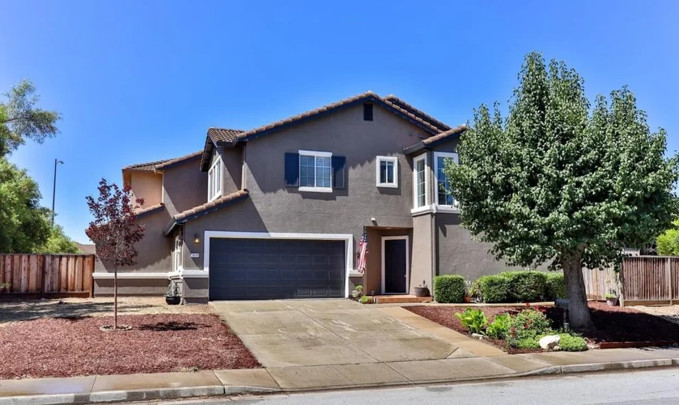 Unit for sale at 15175 Via Corfinio, Morgan Hill, CA 95037