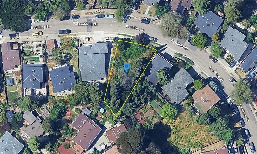 Unit for sale at 4751 Redding Trace, Oakland, CA 94619