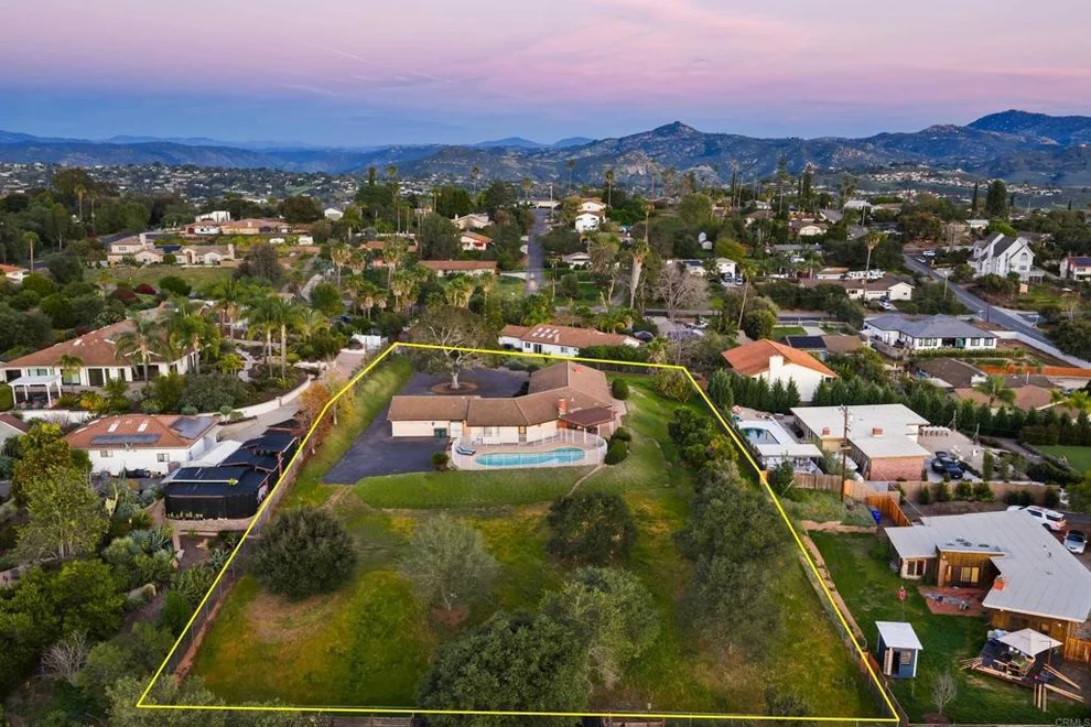 Unit for sale at 2717 Alexander Drive, Escondido, CA 92029