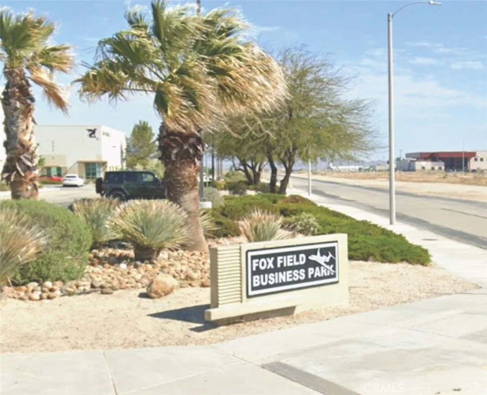 Unit for sale at 9 Great Western Dr, Lancaster, CA 93536