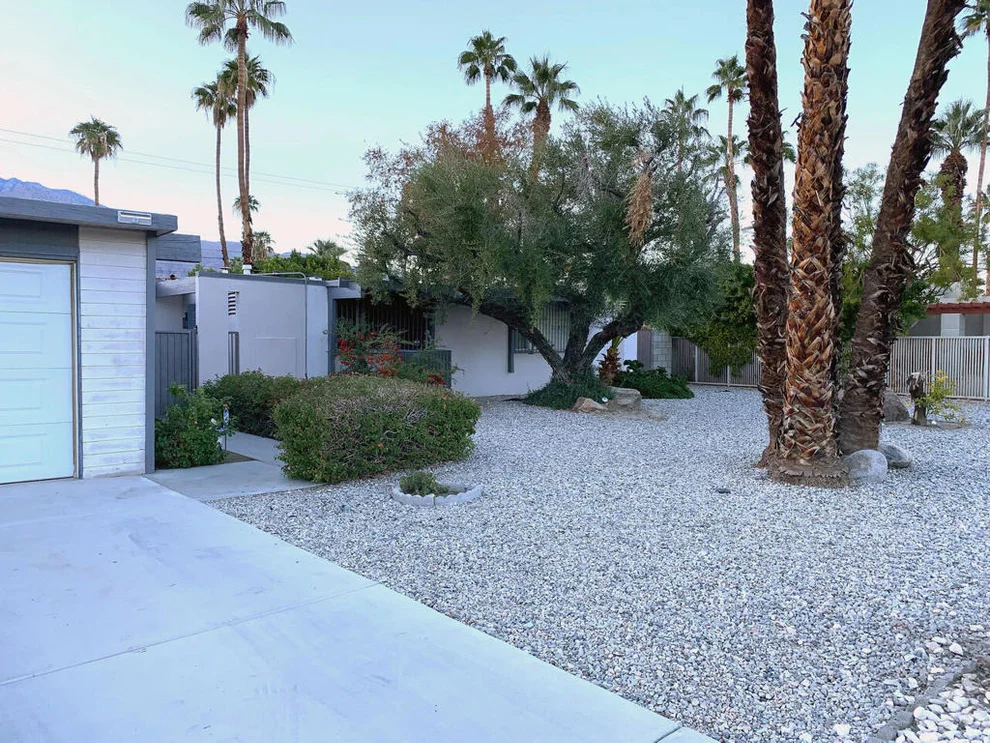 Unit for sale at 675 S Roxbury Drive, Palm Springs, CA 92264