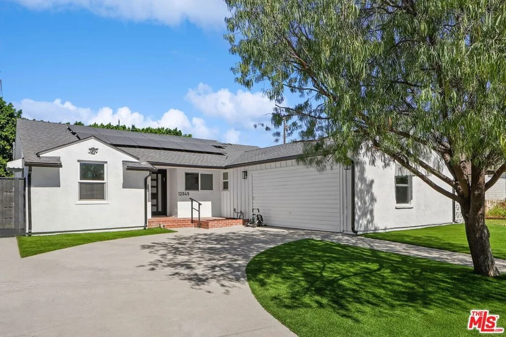 Unit for sale at 12849 Tiara Street, Valley Village, CA 91607