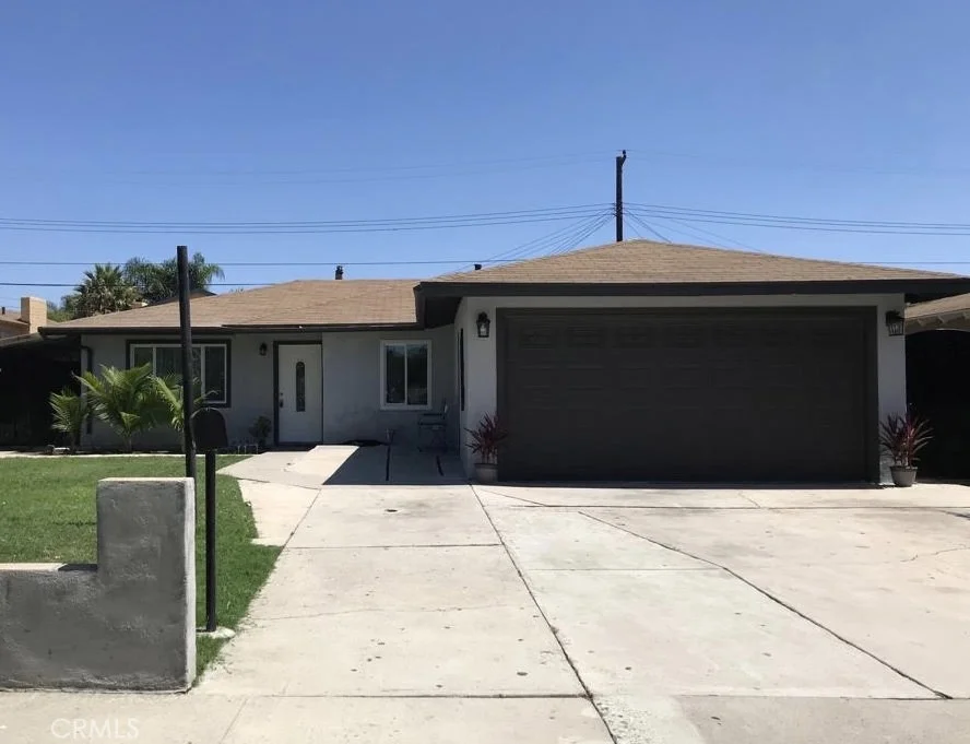 Unit for sale at 2233 S Maddock Street, Santa Ana, CA 92704