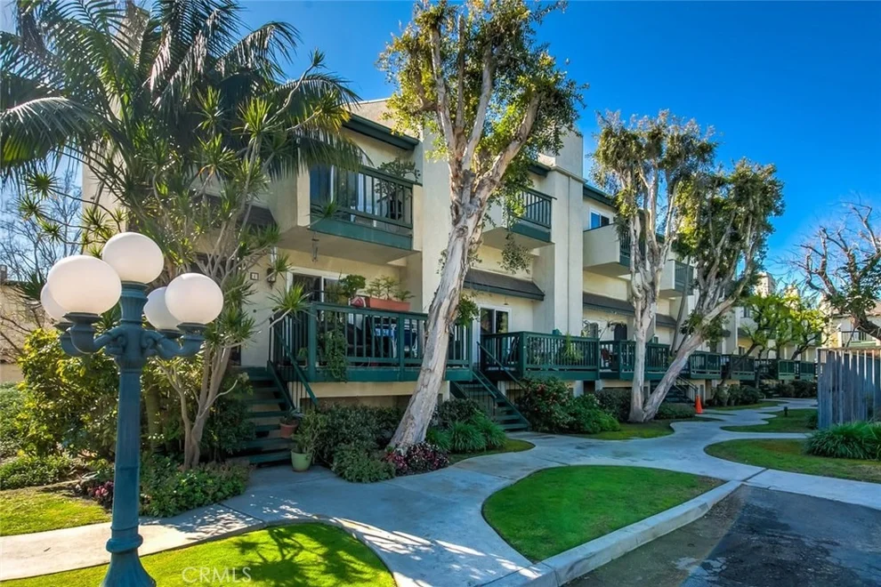 Unit for sale at 428 W 1st Street, Tustin, CA 92780
