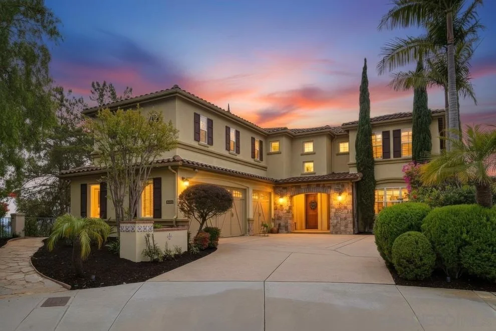Unit for sale at 11393 Chaffinch Ct, San Diego, CA 92131