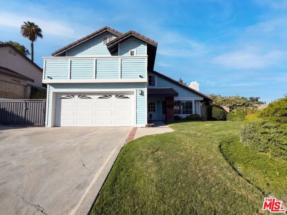 Unit for sale at 20021 Kent Lane, Santa Clarita, CA 91351