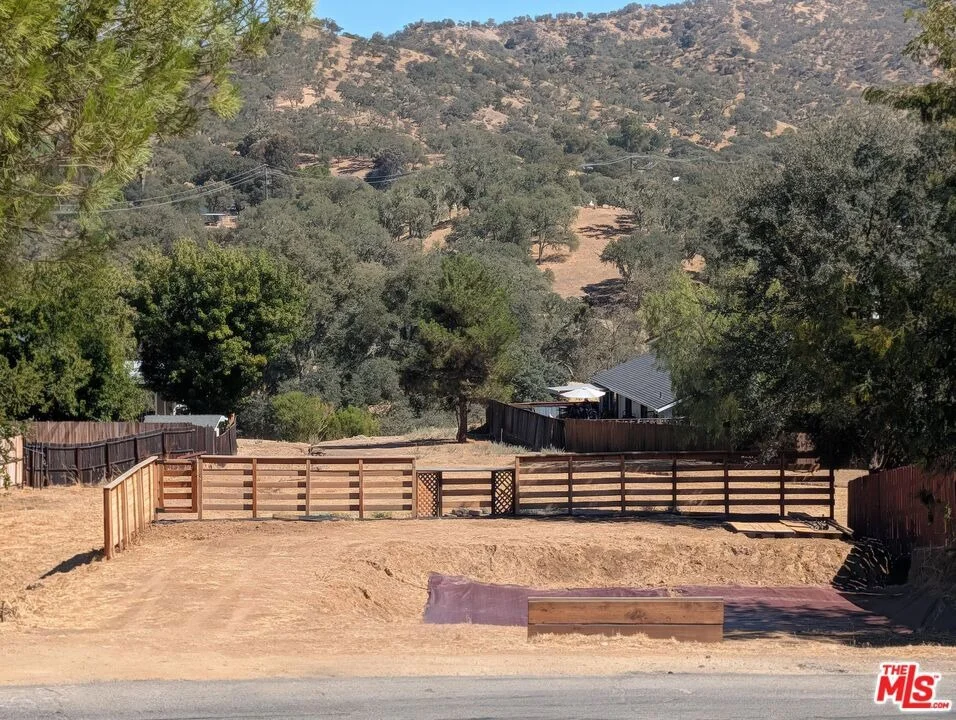Unit for sale at 4726 Tumbleweed Way, Paso Robles, CA 93446