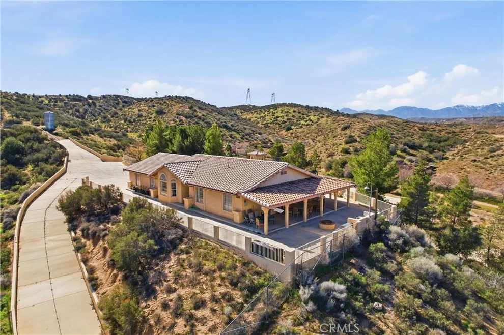 Unit for sale at 14455 Summit Valley, Hesperia, CA 92345